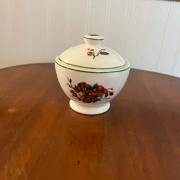 William James strawberry‎ sugar bowl - Picture 5 of 5